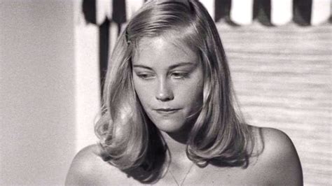 cybill shepherd naked|The Controversial Nude Scene that BANNED The Last Picture。